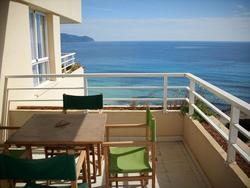 Imagen de alojamiento Cala Nau - Two Bedroom Imagen de alojamiento Cala Nau - Two Bedroom
