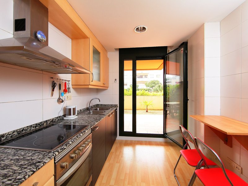 Imagen de alojamiento Fenals Jardin - Two Bedroom Imagen de alojamiento Fenals Jardin - Two Bedroom