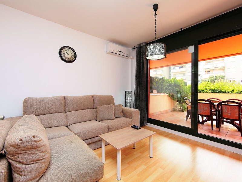 Imagen de alojamiento Fenals Jardin - Two Bedroom Imagen de alojamiento Fenals Jardin - Two Bedroom