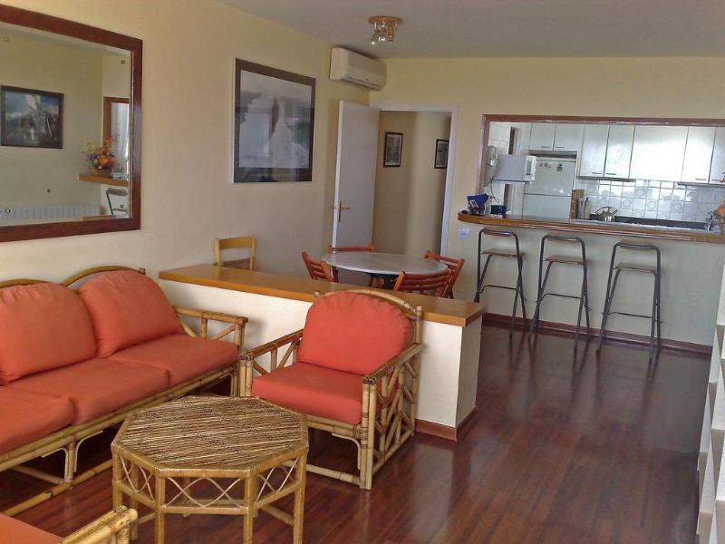 Imagen de alojamiento Urb Vallpineda Apts San Fermin - Three Bedroom Imagen de alojamiento Urb Vallpineda Apts San Fermin - Three Bedroom