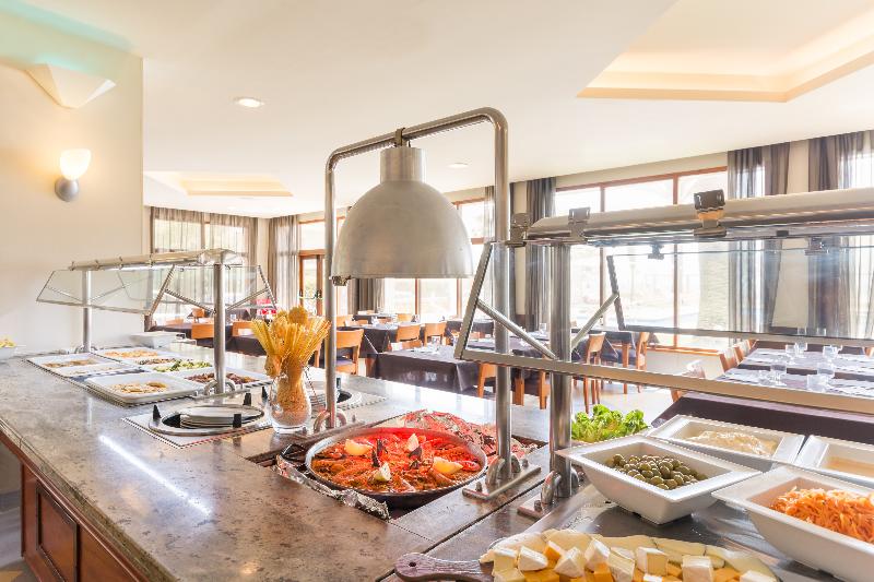 Imagen de alojamiento Hotel Monterrey Roses by Pierre & Vacances Imagen de alojamiento Hotel Monterrey Roses by Pierre & Vacances