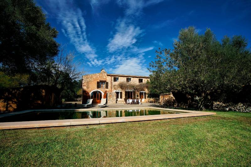 Imagen de alojamiento Bou Ros Finca Can Veritat Imagen de alojamiento Bou Ros Finca Can Veritat
