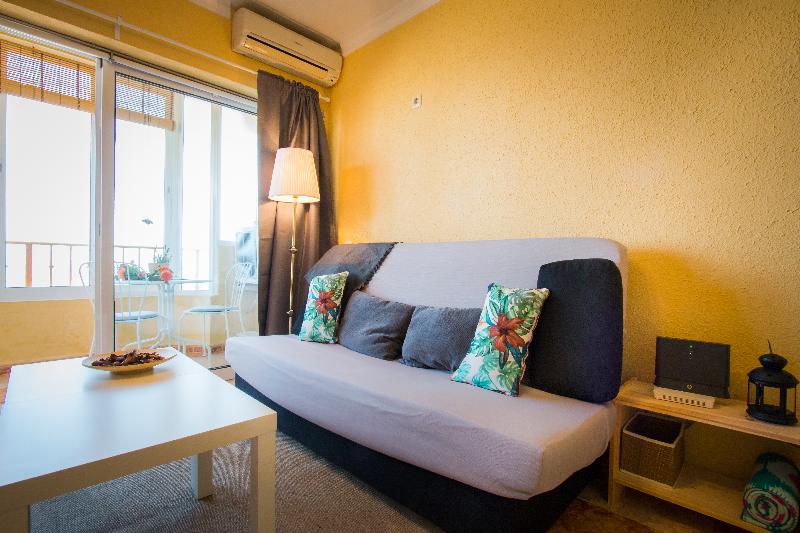 Imagen de alojamiento Holidays2Torremolinos Roquedal Imagen de alojamiento Holidays2Torremolinos Roquedal