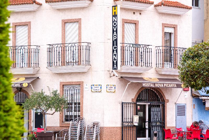 Imagen de alojamiento OYO Hostal Nova Picanya Imagen de alojamiento OYO Hostal Nova Picanya