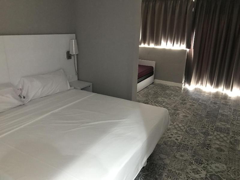 Imagen de alojamiento BENIDORM BB HOSTEL Imagen de alojamiento BENIDORM BB HOSTEL