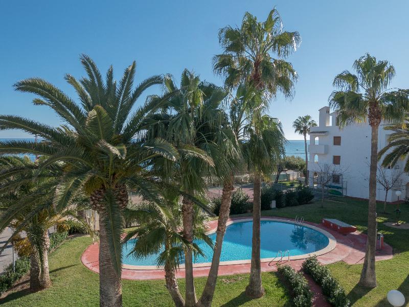 Imagen de alojamiento Apartamentos Marineu Residencial Playa Romana Imagen de alojamiento Apartamentos Marineu Residencial Playa Romana