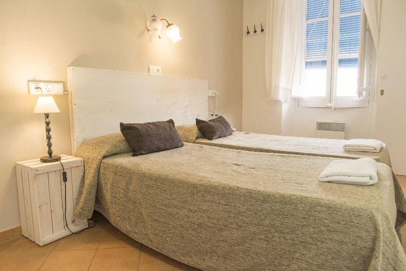 Imagen de alojamiento HOSTAL L'ESTRELLA Imagen de alojamiento HOSTAL L'ESTRELLA