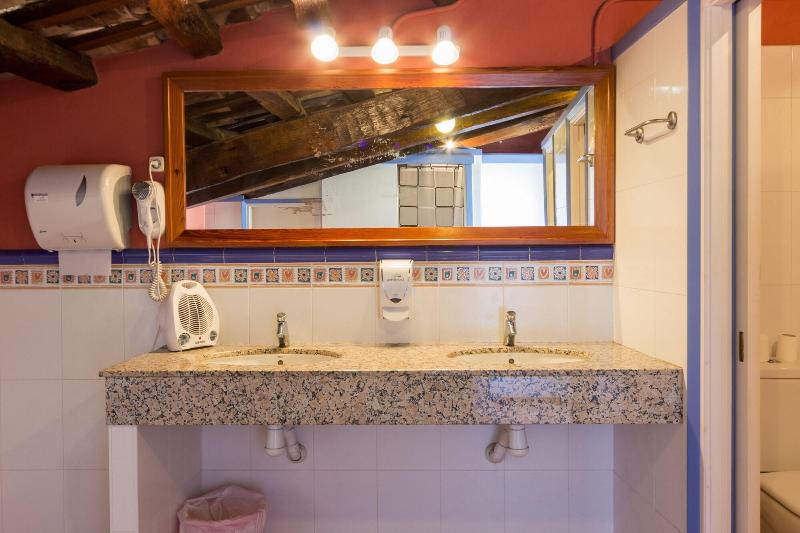Imagen de alojamiento HOSTAL L'ESTRELLA Imagen de alojamiento HOSTAL L'ESTRELLA