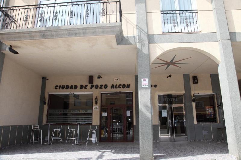 Imagen de alojamiento Hotel Ciudad de Pozo Alcón Imagen de alojamiento Hotel Ciudad de Pozo Alcón