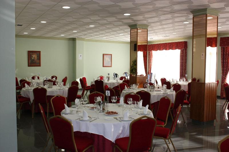 Imagen de alojamiento Hotel Ciudad de Pozo Alcón Imagen de alojamiento Hotel Ciudad de Pozo Alcón