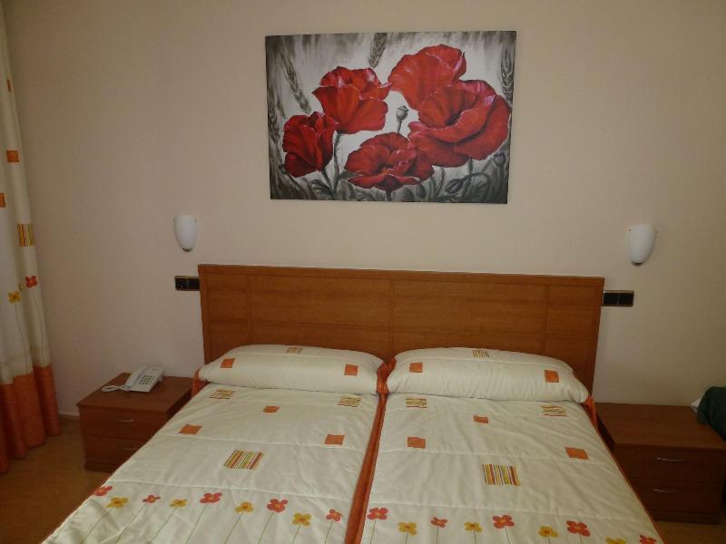 Imagen de alojamiento Hotel Ciudad de Pozo Alcón Imagen de alojamiento Hotel Ciudad de Pozo Alcón