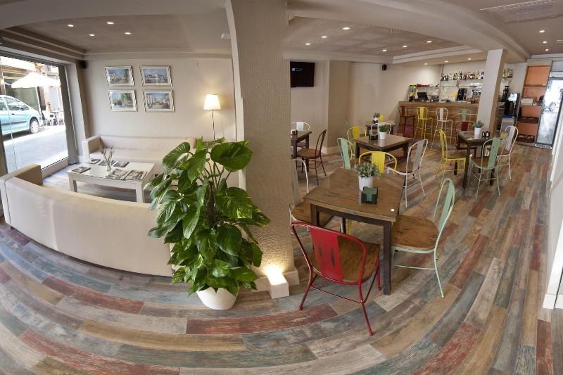 Imagen de alojamiento HOSTAL LOIMAR Imagen de alojamiento HOSTAL LOIMAR