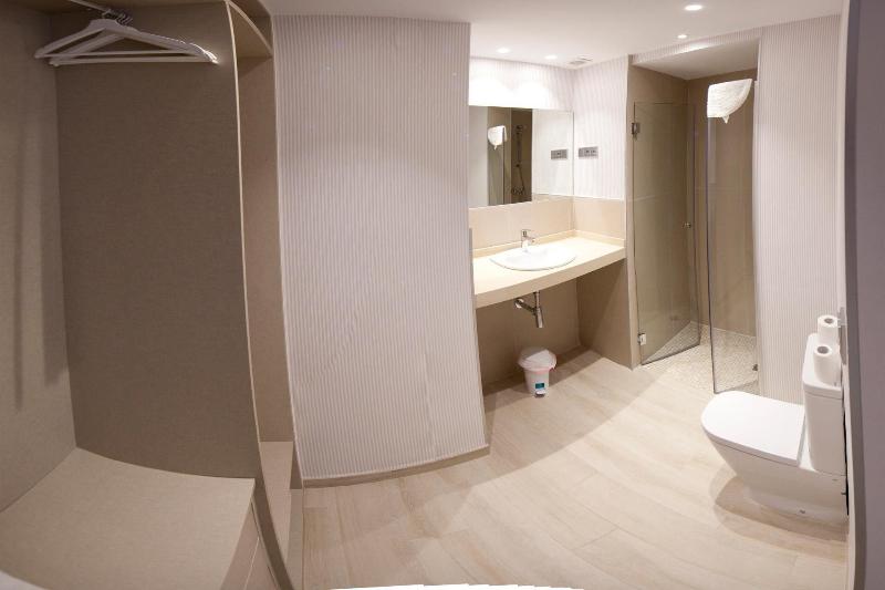 Imagen de alojamiento HOSTAL LOIMAR Imagen de alojamiento HOSTAL LOIMAR