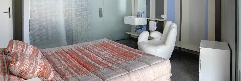 Imagen de alojamiento HOSTAL LA CREU Imagen de alojamiento HOSTAL LA CREU