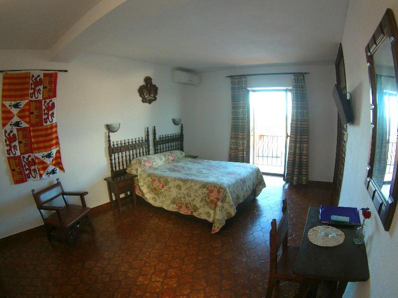 Imagen de alojamiento Hostal Marqués de Zahara Imagen de alojamiento Hostal Marqués de Zahara