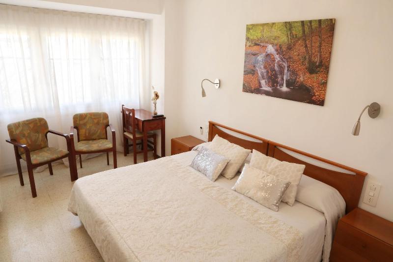 Imagen de alojamiento Hostal Torras Imagen de alojamiento Hostal Torras