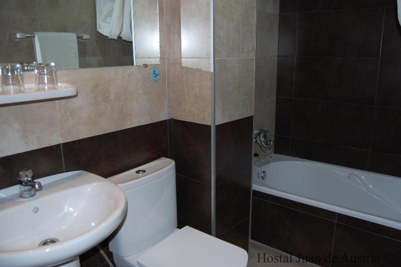 Imagen de alojamiento Hostal Juan De Austria Imagen de alojamiento Hostal Juan De Austria
