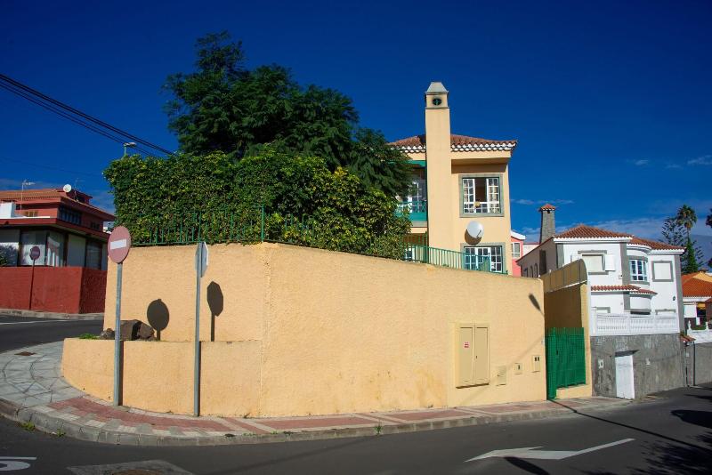 Imagen de alojamiento Tafira Alta Vineyard Volcanic Apartment Imagen de alojamiento Tafira Alta Vineyard Volcanic Apartment
