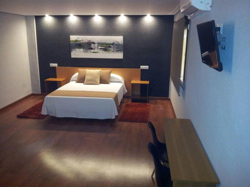 Imagen de alojamiento Hostal Ciudad De Lepe Imagen de alojamiento Hostal Ciudad De Lepe