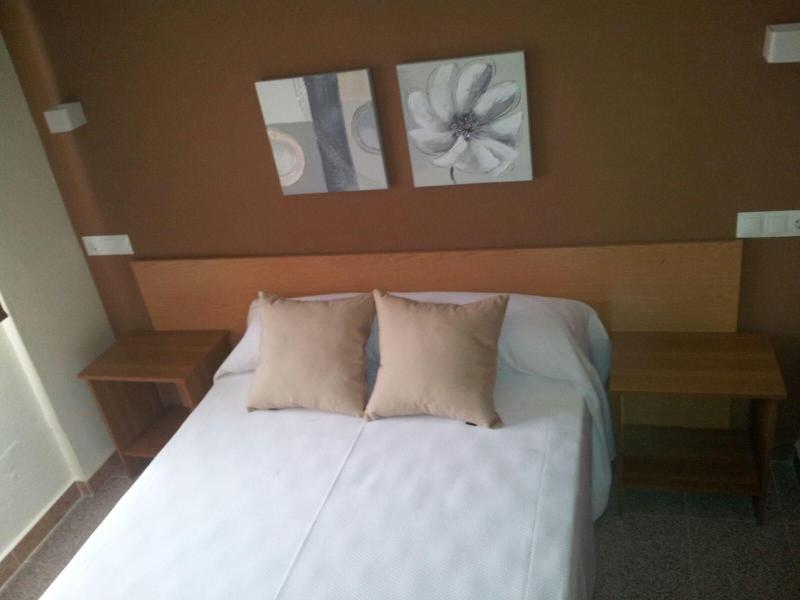 Imagen de alojamiento Hostal Ciudad De Lepe Imagen de alojamiento Hostal Ciudad De Lepe