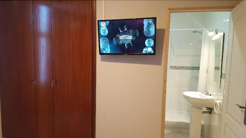 Imagen de alojamiento Hostal Castellverd Imagen de alojamiento Hostal Castellverd