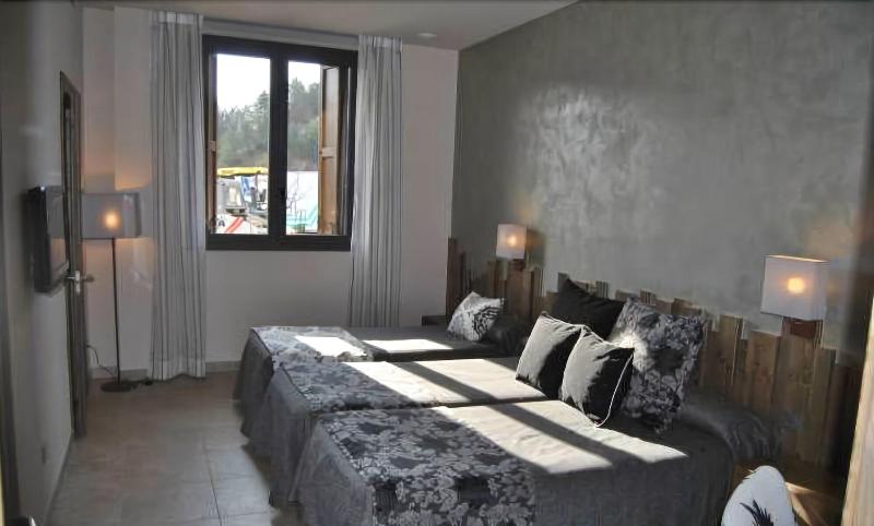 Imagen de alojamiento Hotel Santa Bàrbara Imagen de alojamiento Hotel Santa Bàrbara