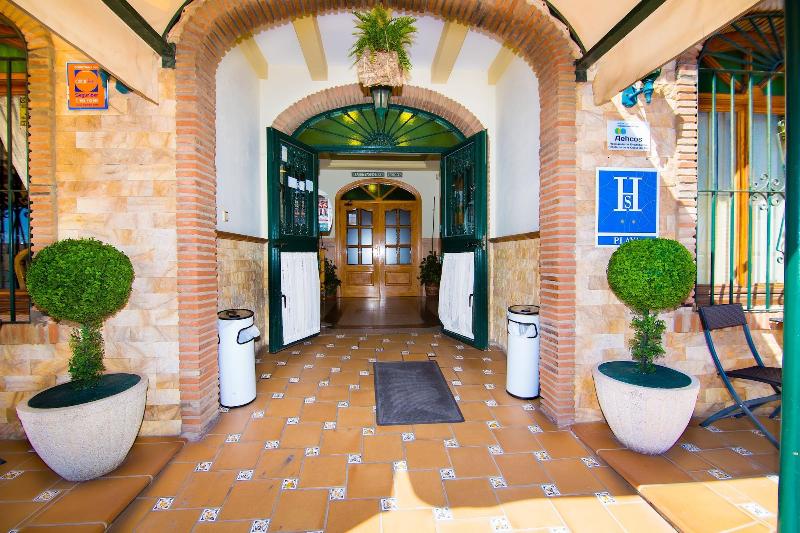 Imagen de alojamiento Hostal Los Corchos Imagen de alojamiento Hostal Los Corchos
