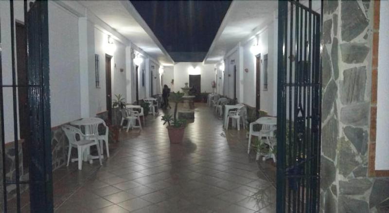 Imagen de alojamiento Hostal El Canario Imagen de alojamiento Hostal El Canario