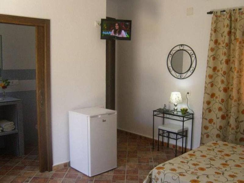 Imagen de alojamiento Hostal El Canario Imagen de alojamiento Hostal El Canario