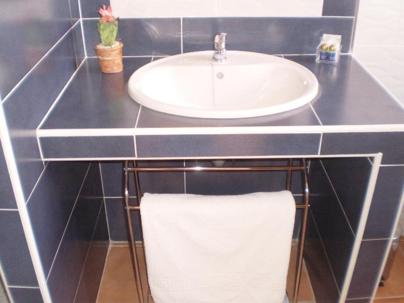 Imagen de alojamiento Hostal El Canario Imagen de alojamiento Hostal El Canario