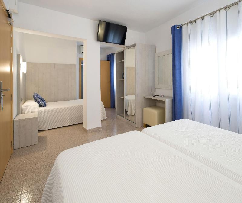 Imagen de alojamiento Hostal Roca Imagen de alojamiento Hostal Roca