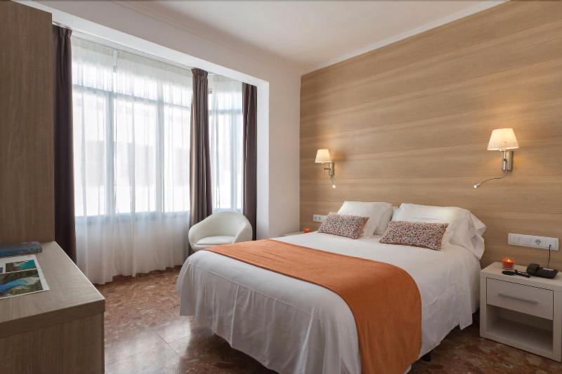 Imagen de alojamiento Hostal Menurka Imagen de alojamiento Hostal Menurka