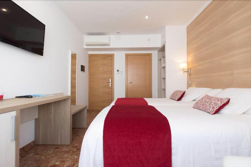 Imagen de alojamiento Hostal Menurka Imagen de alojamiento Hostal Menurka