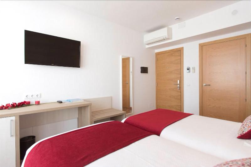 Imagen de alojamiento Hostal Menurka Imagen de alojamiento Hostal Menurka