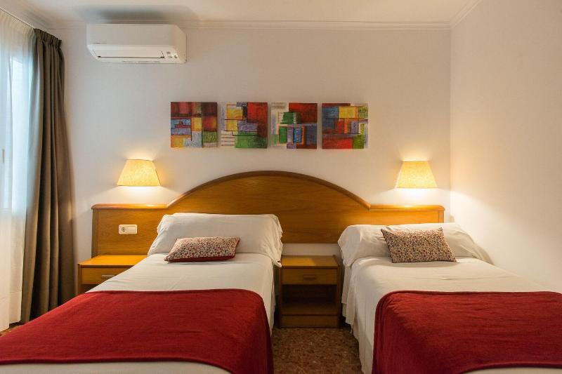 Imagen de alojamiento Hostal Menurka Imagen de alojamiento Hostal Menurka