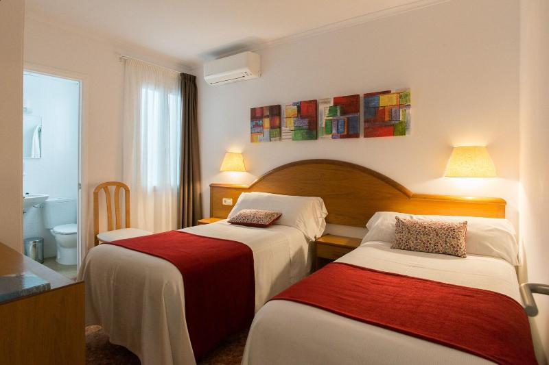 Imagen de alojamiento Hostal Menurka Imagen de alojamiento Hostal Menurka
