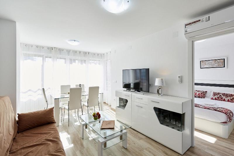 Imagen de alojamiento Sonrisa Apartments Imagen de alojamiento Sonrisa Apartments