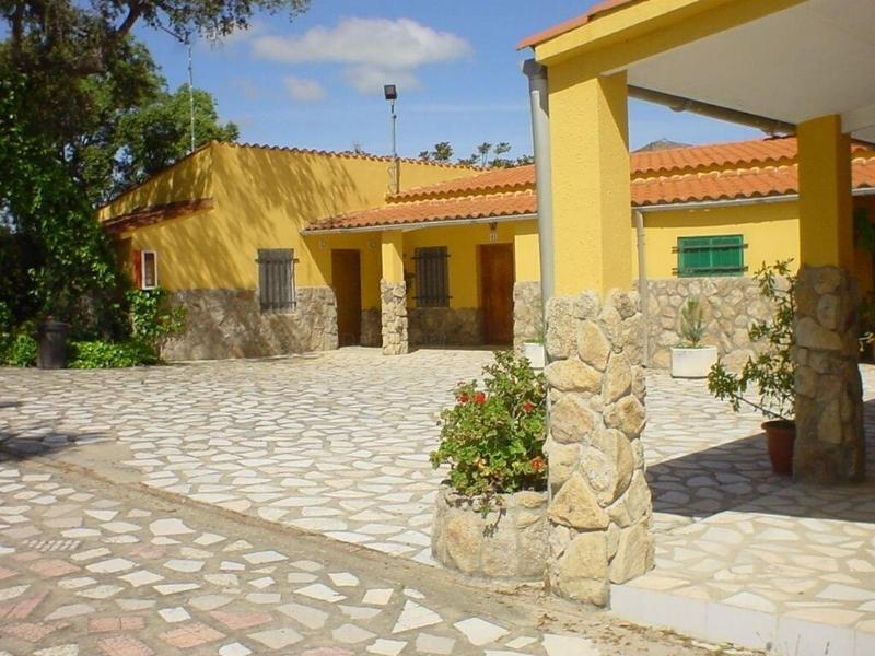 Imagen de alojamiento Hostal Las Encinas Imagen de alojamiento Hostal Las Encinas