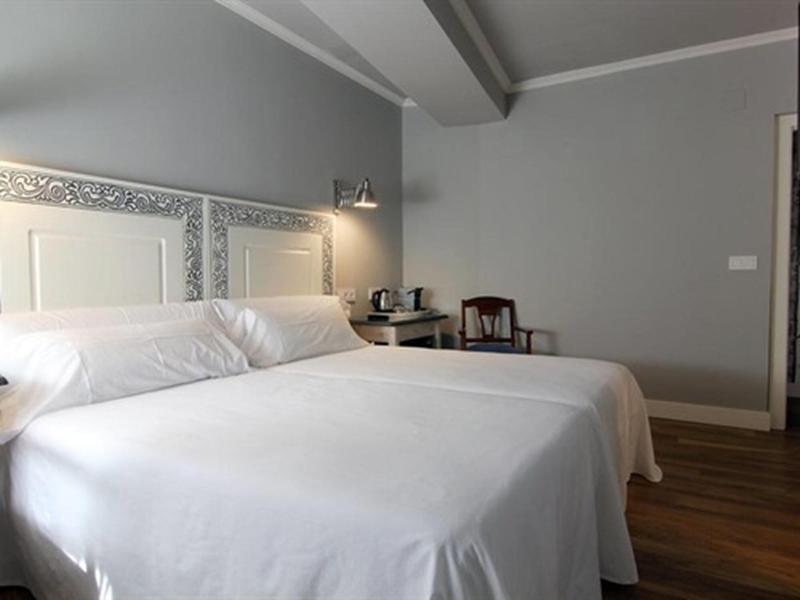 Imagen de alojamiento Hostal los Castañuelos Imagen de alojamiento Hostal los Castañuelos