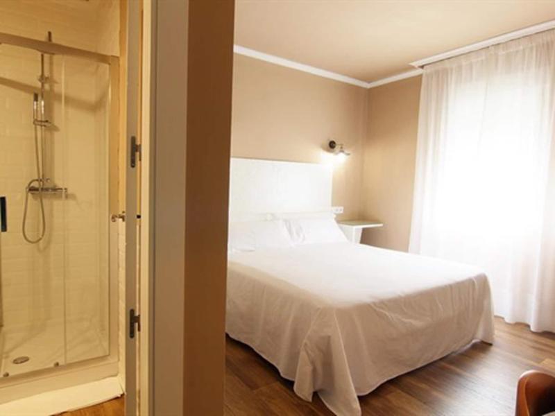 Imagen de alojamiento Hostal los Castañuelos Imagen de alojamiento Hostal los Castañuelos