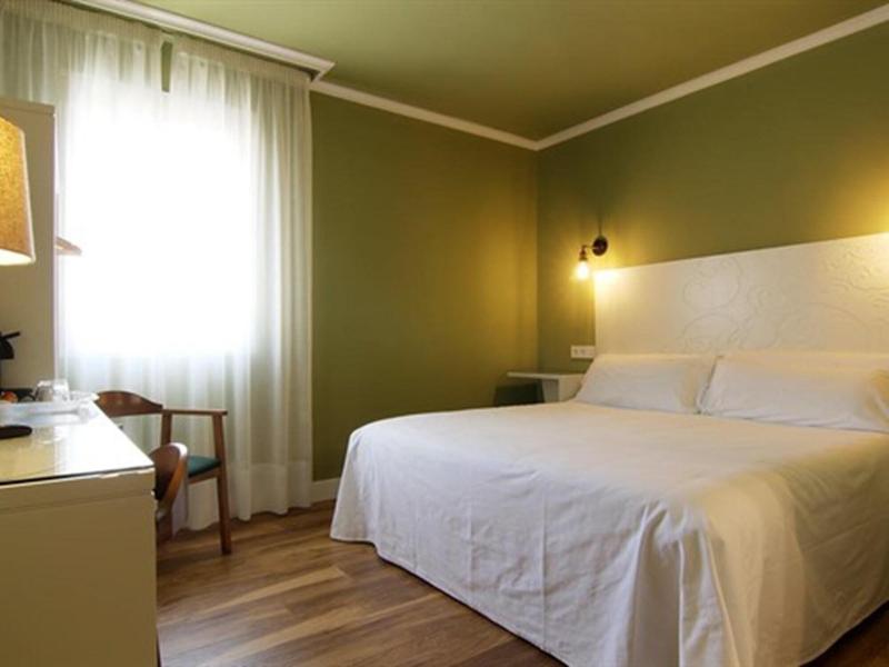 Imagen de alojamiento Hostal los Castañuelos Imagen de alojamiento Hostal los Castañuelos