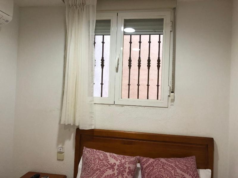 Imagen de alojamiento Hostal 82 Imagen de alojamiento Hostal 82