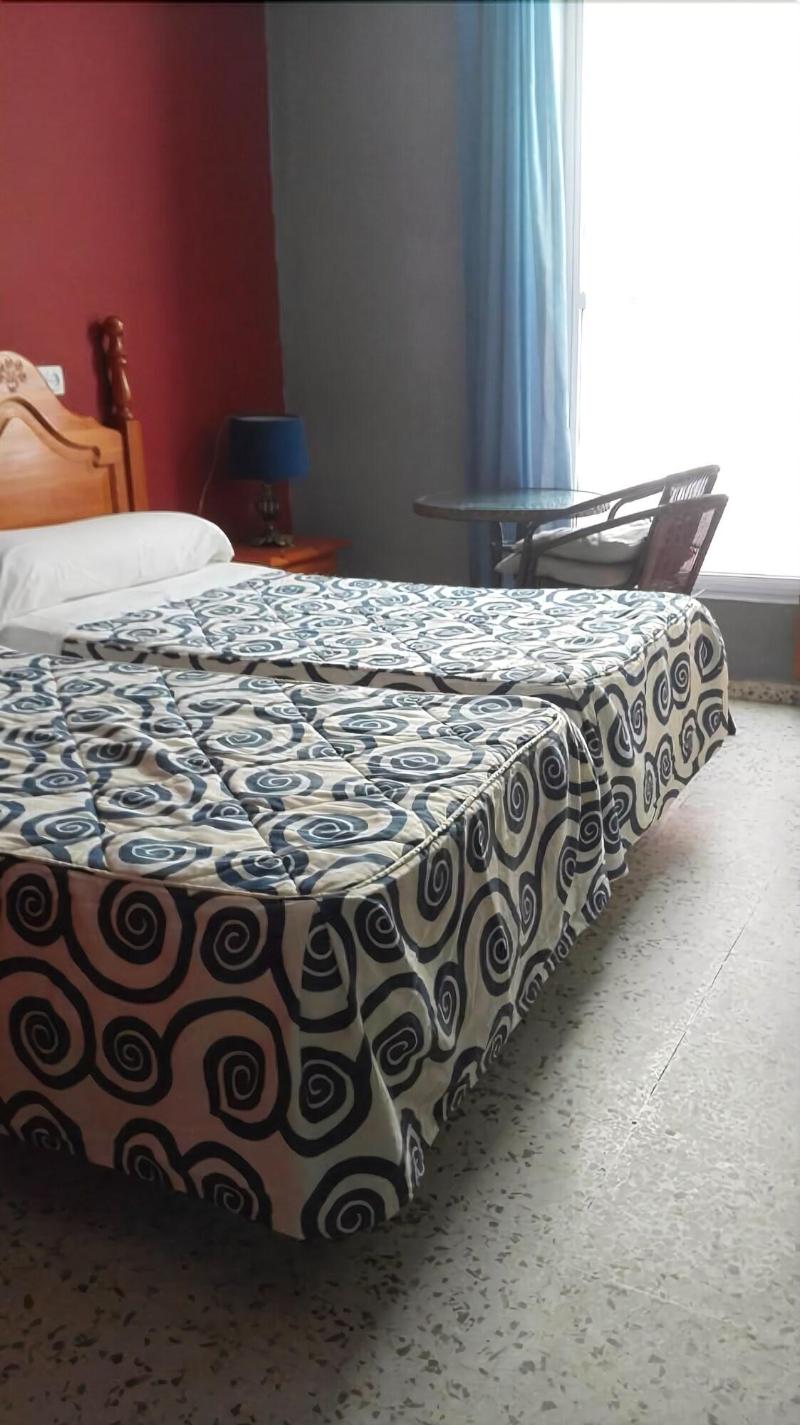 Imagen de alojamiento Hostal Manolo Matalascañas Imagen de alojamiento Hostal Manolo Matalascañas