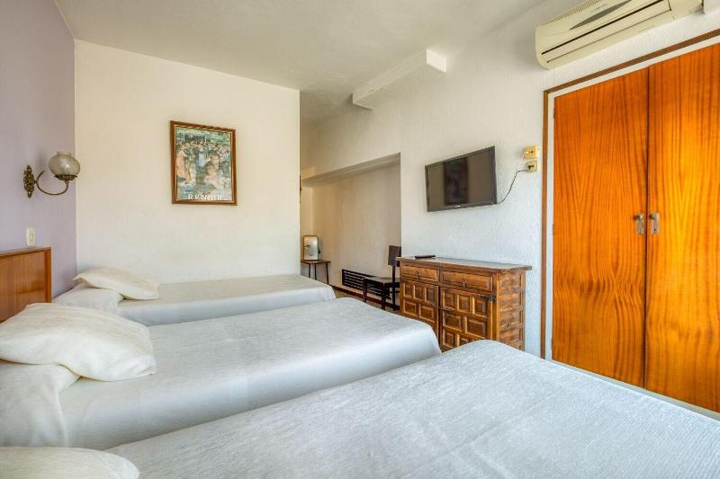Imagen de alojamiento Hostal El Roser Imagen de alojamiento Hostal El Roser