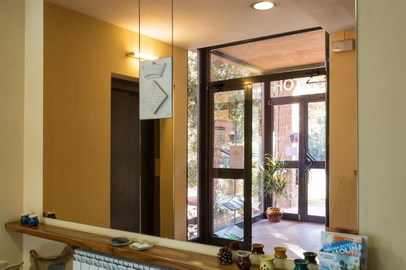 Imagen de alojamiento Hotel Seva Imagen de alojamiento Hotel Seva