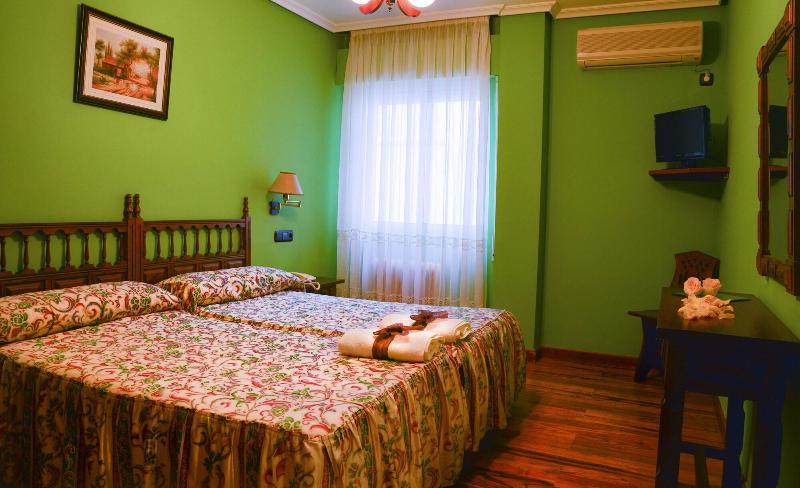 Imagen de alojamiento Cafe Bar Hotel Jefi Imagen de alojamiento Cafe Bar Hotel Jefi