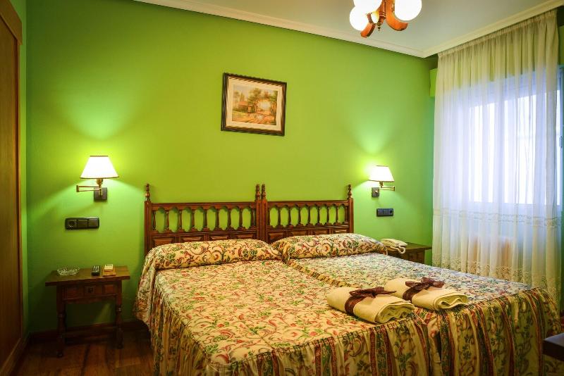 Imagen de alojamiento Cafe Bar Hotel Jefi Imagen de alojamiento Cafe Bar Hotel Jefi
