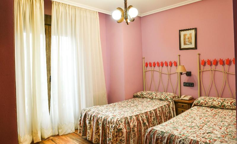 Imagen de alojamiento Cafe Bar Hotel Jefi Imagen de alojamiento Cafe Bar Hotel Jefi