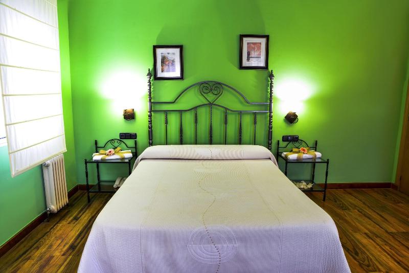Imagen de alojamiento Cafe Bar Hotel Jefi Imagen de alojamiento Cafe Bar Hotel Jefi