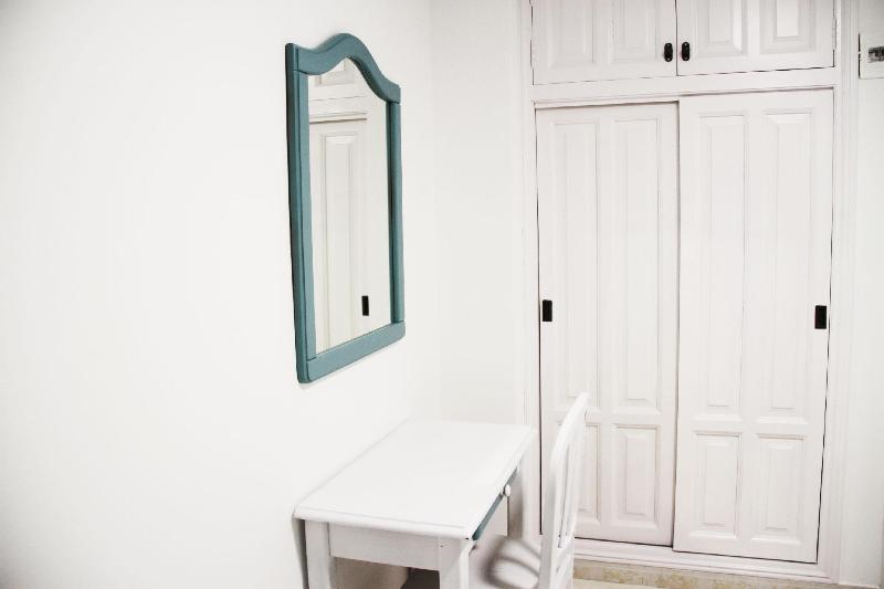 Imagen de alojamiento Hugo Beach Hotel Imagen de alojamiento Hugo Beach Hotel